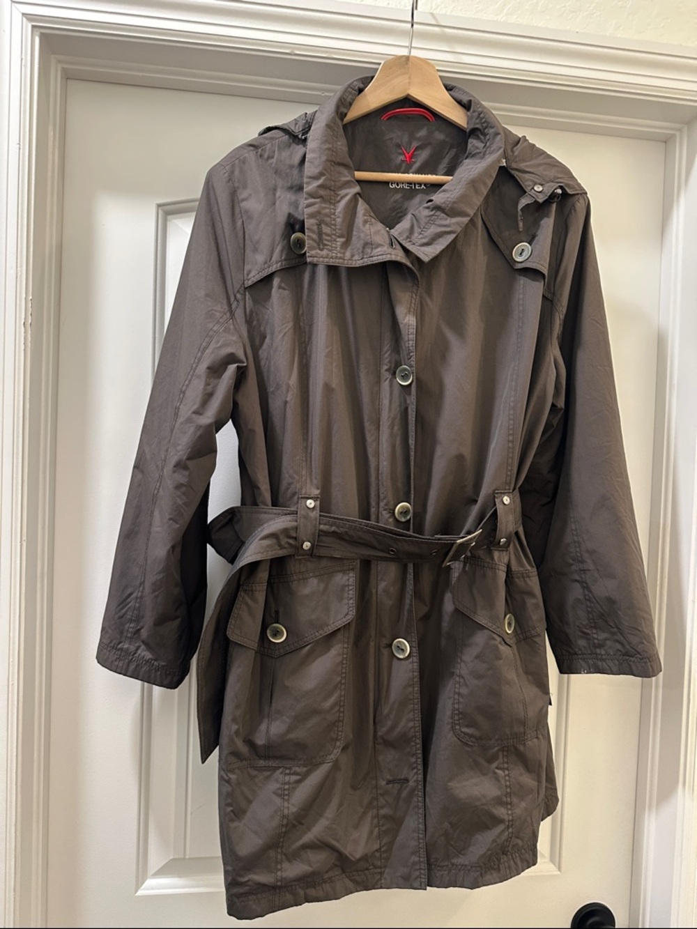 GORE-TEX Fuchs Schmitt Women's Brown Belted Trench Coat